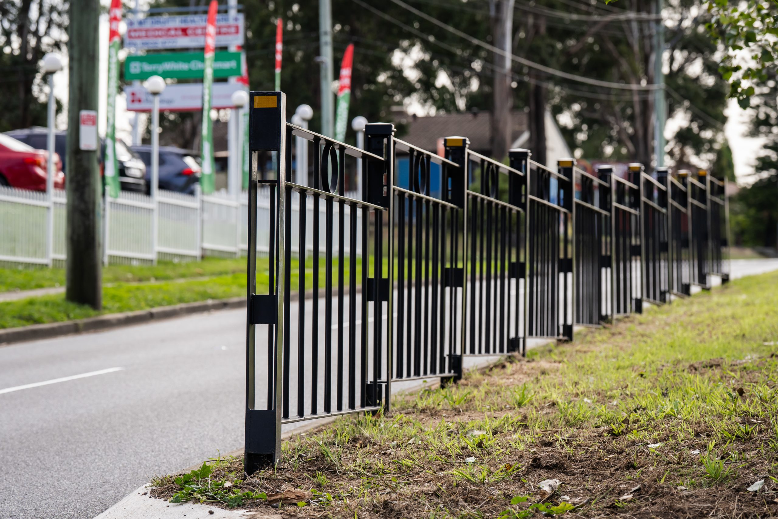 Type 5 Pedestrian Fencing by Guard-R Group